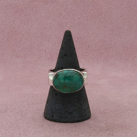Sterling Jewelry - sterling silver turquoise cabochon squared band ring size 8.75